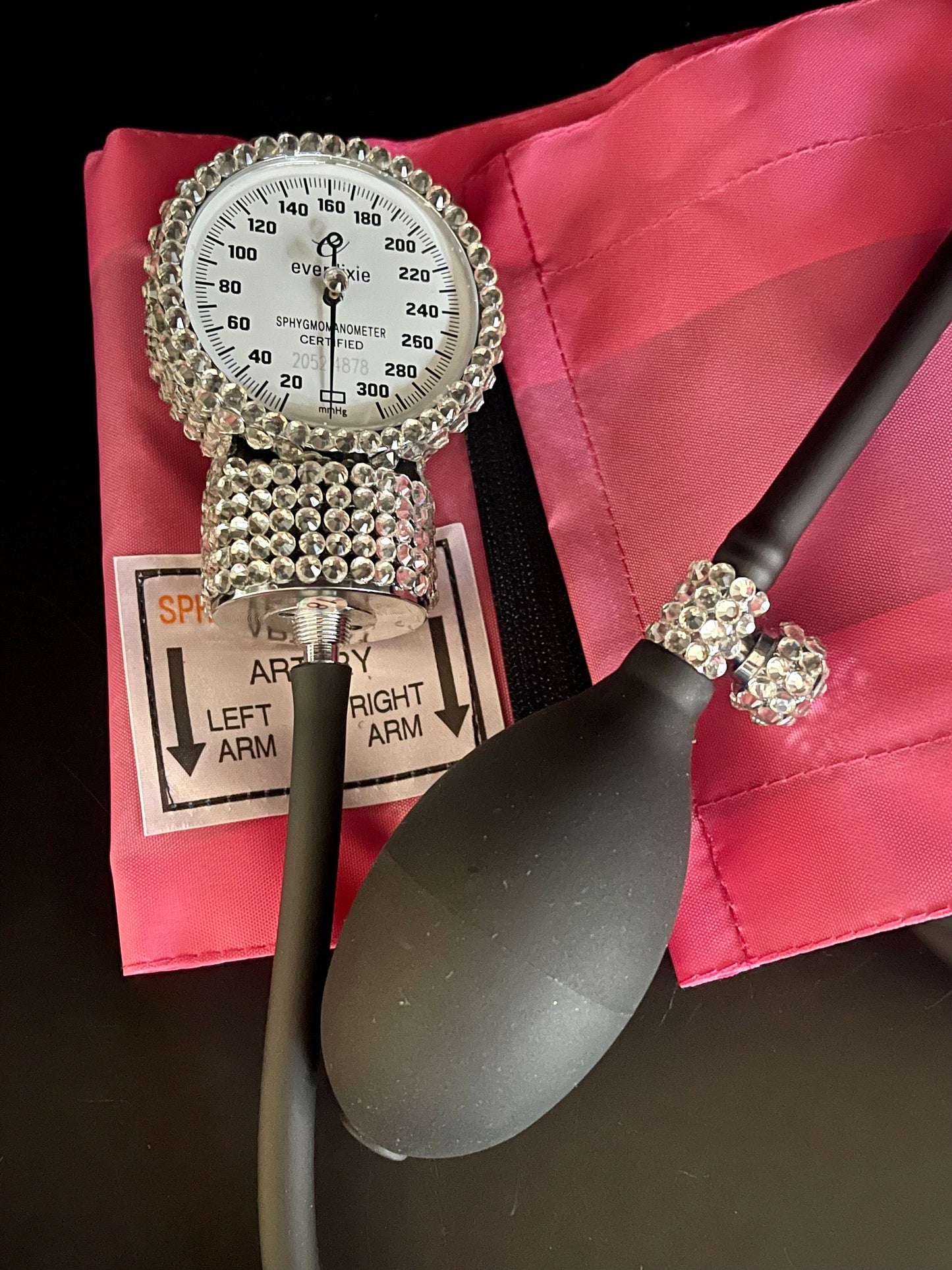 Personalized Blood Pressure Cuff Featuring Sparkling Rhinestone, Stylish Pink Health Monitoring Tool, Perfect Gift for Healthcare Workers
